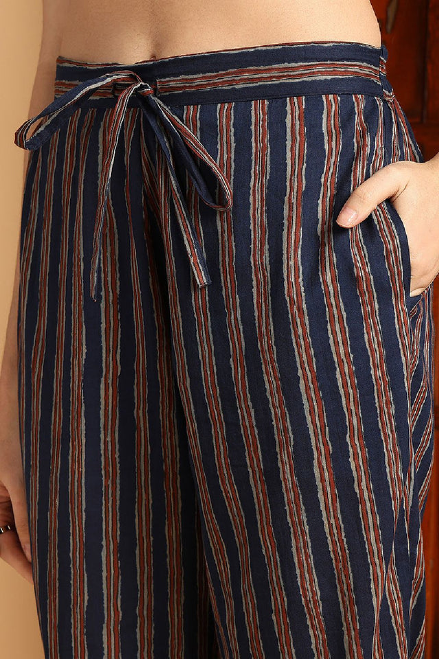 Blue Pure Cotton Floral Printed Kurti Pant Set