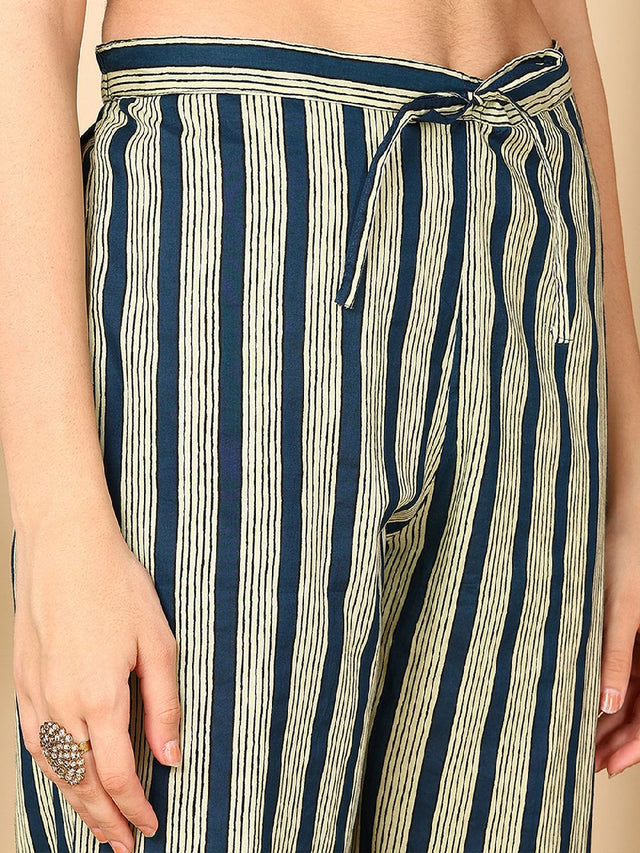 Navy Blue Rayon Blend Floral Embroidered Straight Kurti Pants With Dupatta