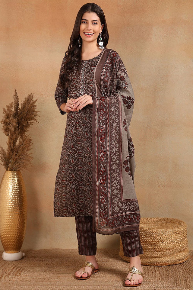 Grey Rayon Blend Ethnic Motifs Printed Straight Cut Pant Suit Set