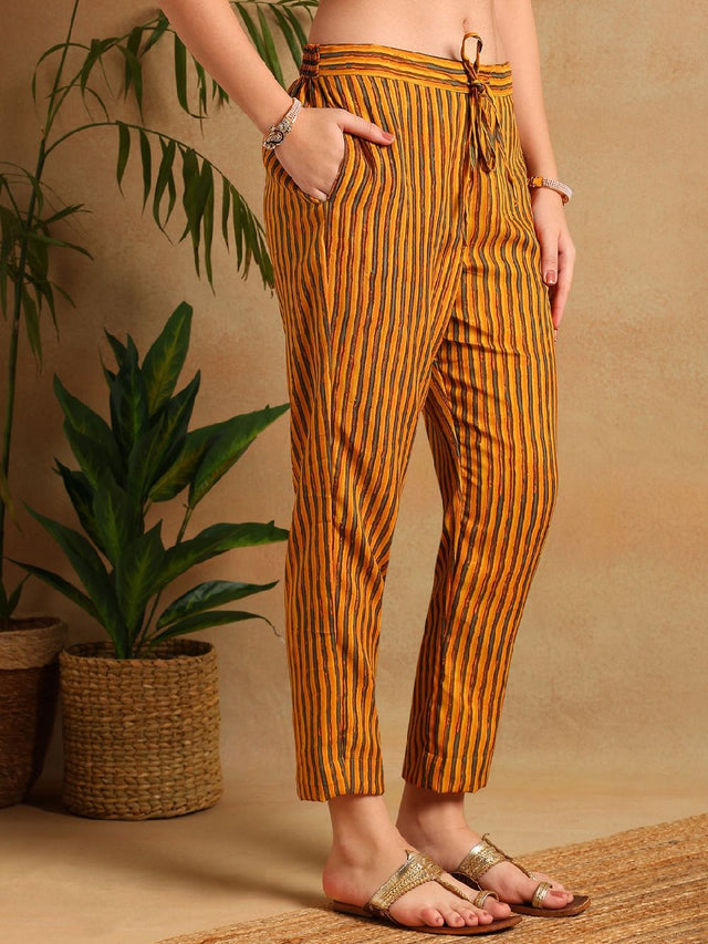 Yellow Rayon Blend Floral Printed Straight Kurti Pants With Dupatta