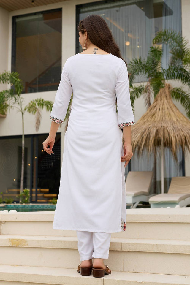 White Floral Embroidered Viscose Kurti Pant Set