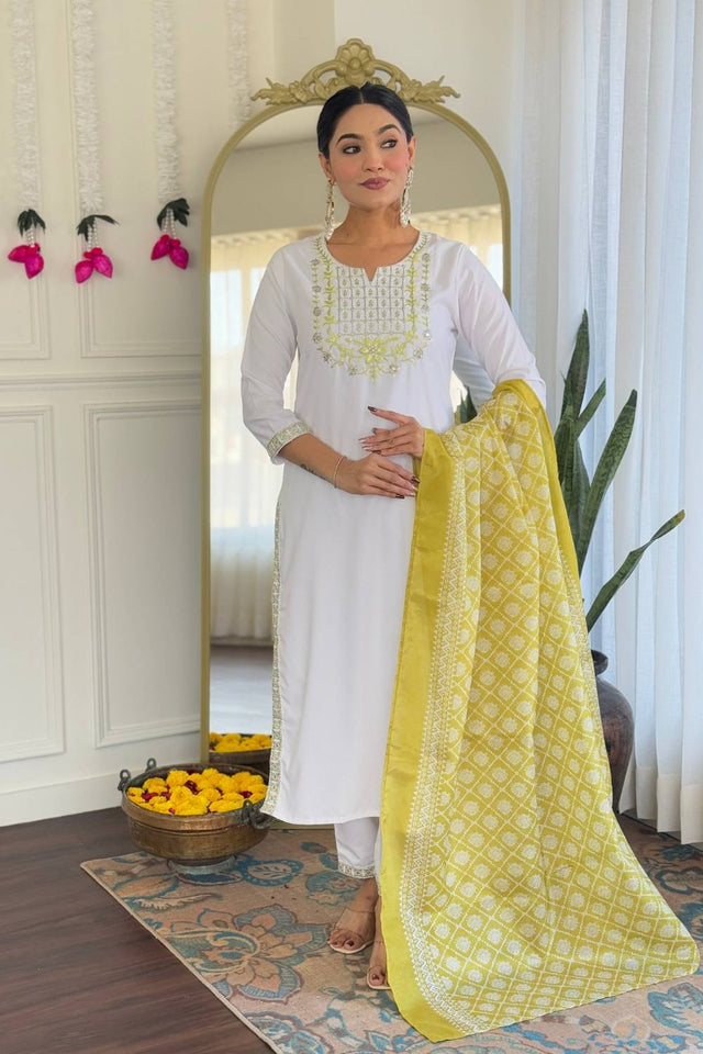 White Floral Embroidered Viscose Kurti Pant Set