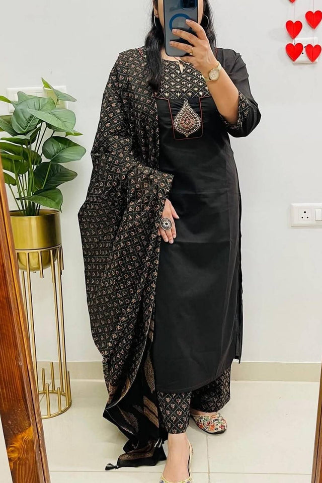 Black Embroidered Cotton Kurti Pant Set (NYS-151317-Black)