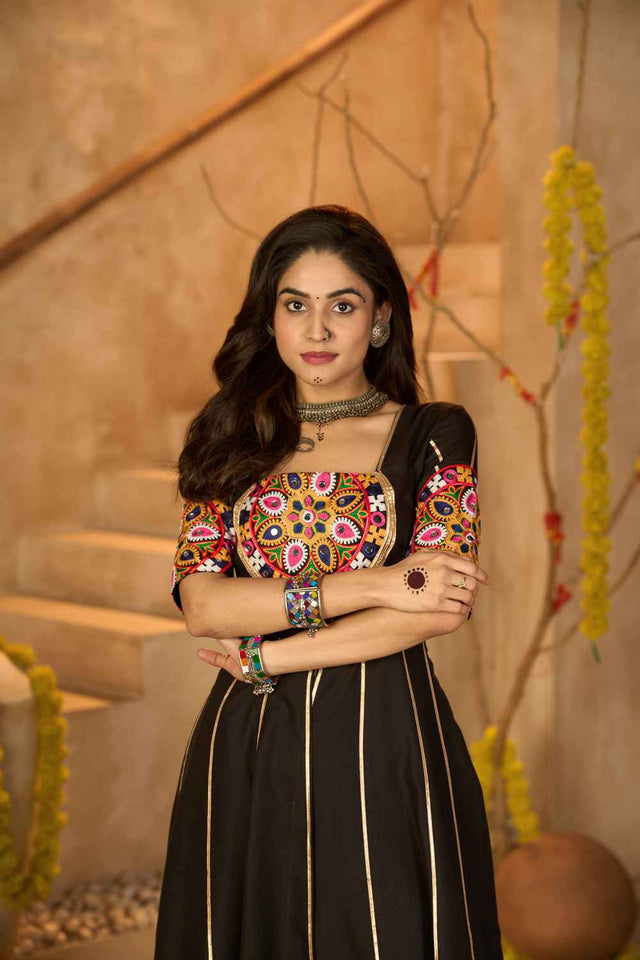 Black Embroidered Cotton Kurti Set