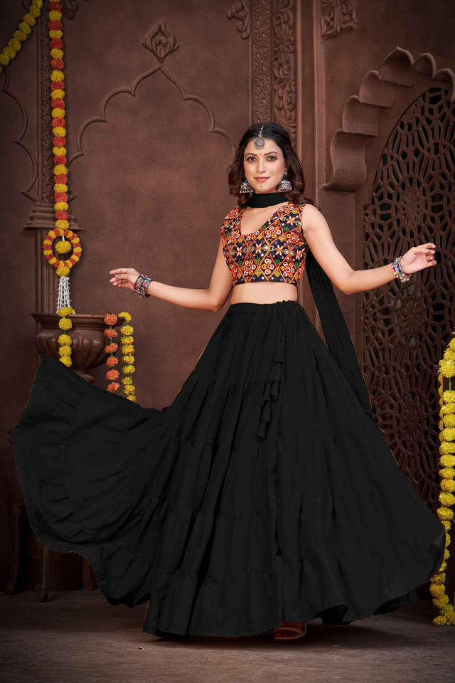 Black Solid Crepe Lehenga