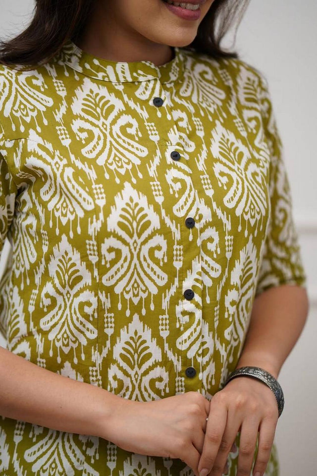 Green Printed Cotton Kurti Pant Set (RF30062)