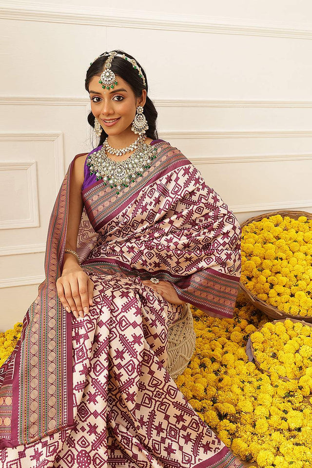 Beige Patola Printed Silk Saree (SZ-DGPATOLA-3110)