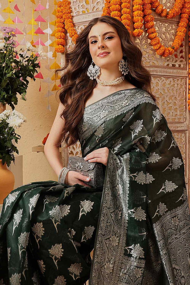 Green Woven Design Cotton Saree