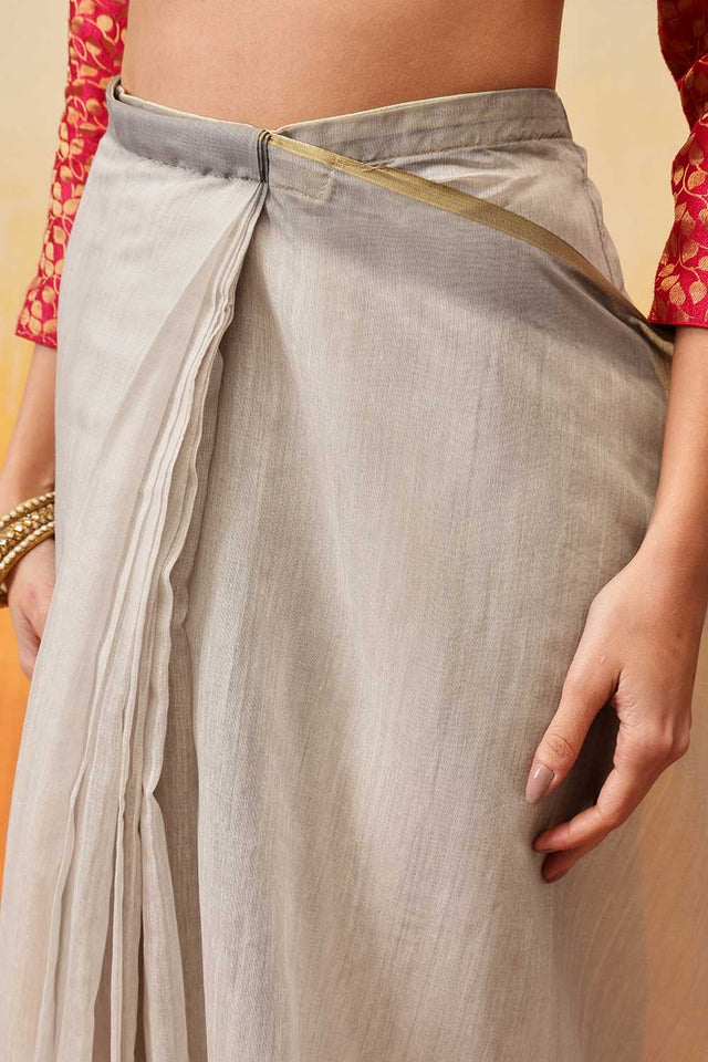 Beige Floral Printed Cotton Blend Ready to Wear Saree