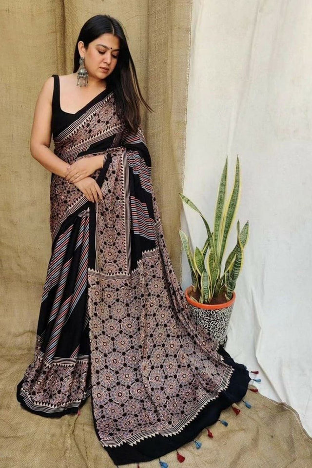 Multi Color Printed Satin Saree (Sudha-167)