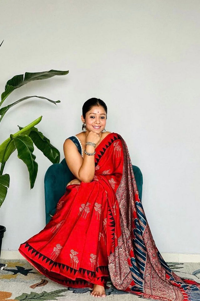 Red Printed Satin Saree (Sudha-192)