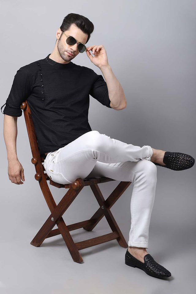Men's Dark Black Solid Full Sleeve Short Kurta Top - L