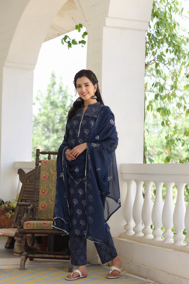 Navy Blue Floral Printed Kurti With Palazzos With Dupatta