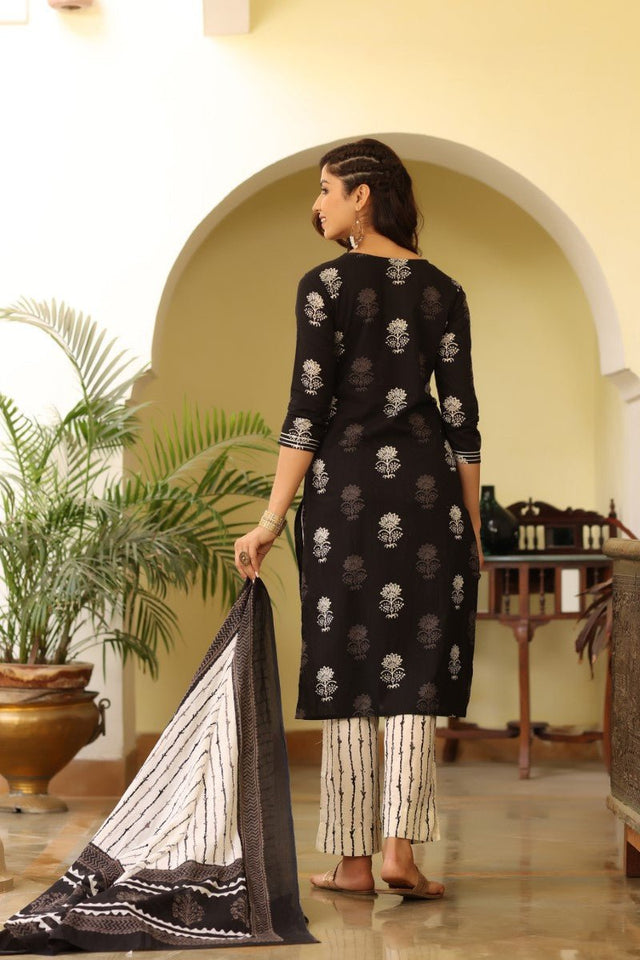 Black And White Printed Kurta With Trousers And Dupatta