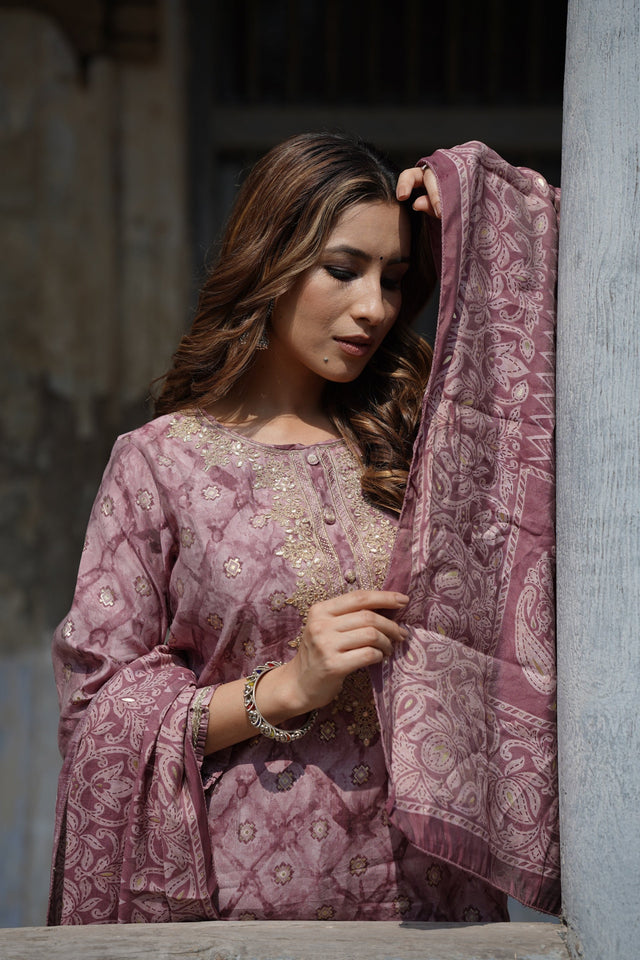 Mauve Silk Blend Ombre Straight Kurti Pant Set