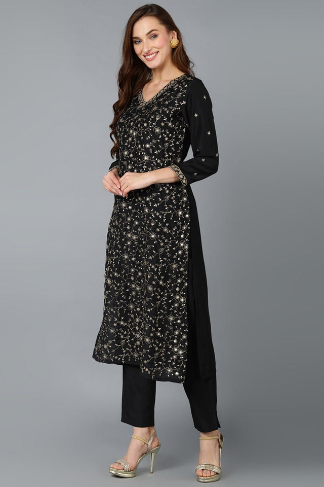 Black Silk Blend Embroidered Kurti Pant With Dupatta