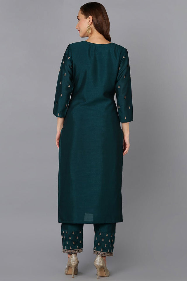 Green Silk Blend Embroidered Kurti With Pant