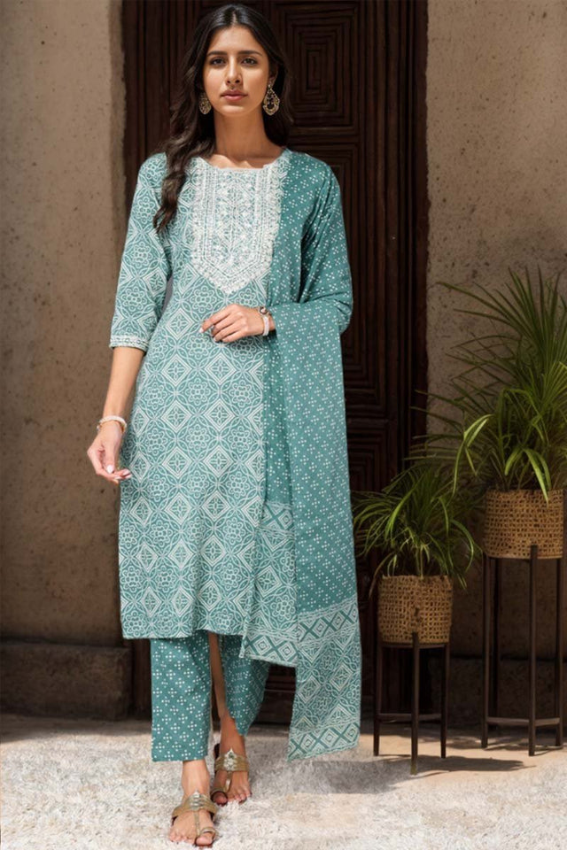 Green Cotton Bandhani Printed Straight Suit Set