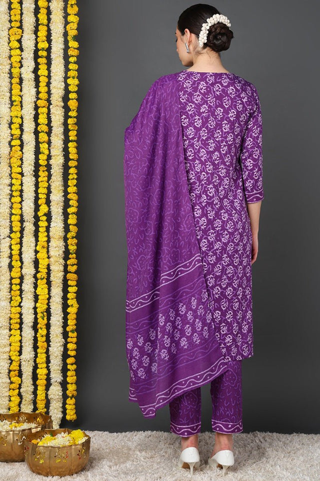Violet Rayon Blend Ethnic Motifs Printed Straight Cut Suit Set