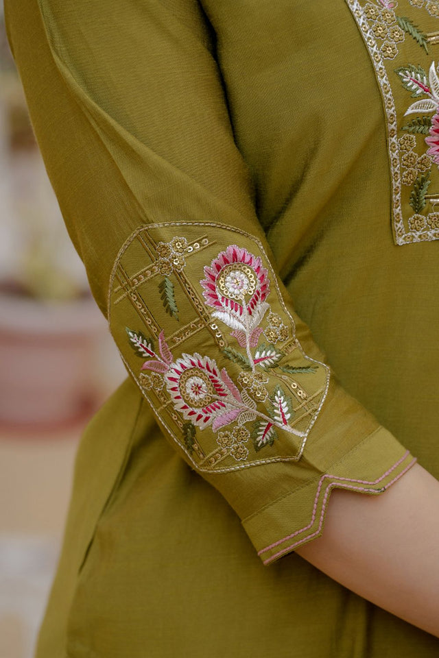 Dark Green Sequin with Floral Embroidered Viscose Kurti Pant Set (iva-145-MahendiGreen)