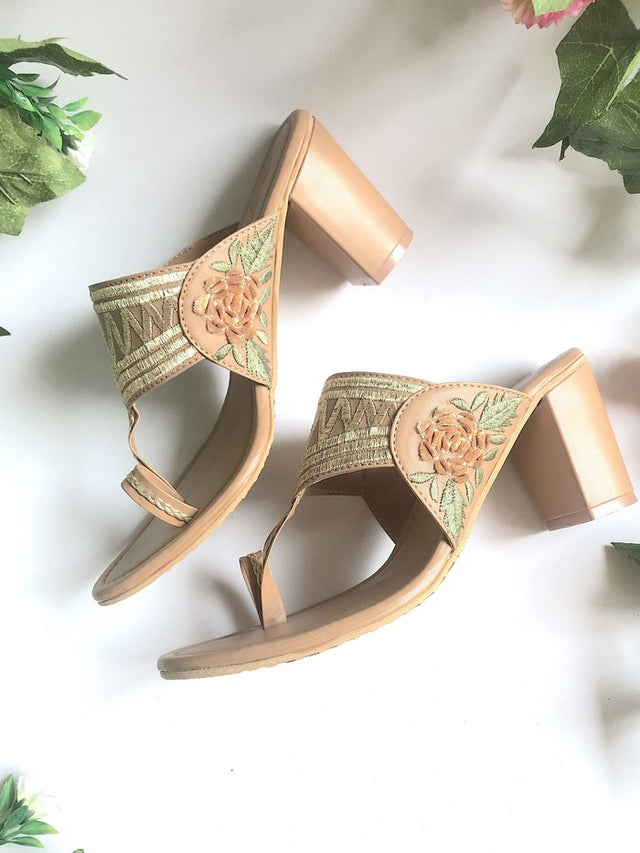 Vegan Leather Kolhapuri Block Heels In Gold