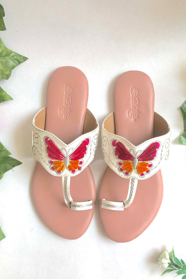 Soft Faux Leather Kolhapuri Flats In White And Pink
