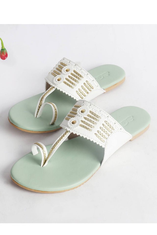 Shop Best Leather Materail Kolapuri Flats Online