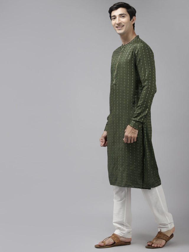 Buy Men's Green Cotton Woven Thread Work Straight Kurta Online - Front