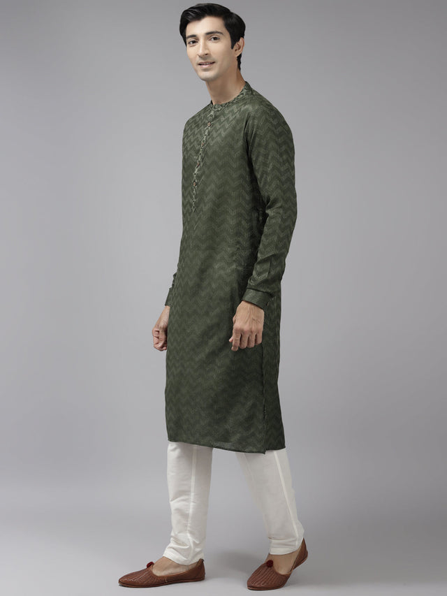 Buy Men's Green Cotton Woven Thread Work Straight Kurta Online - Front