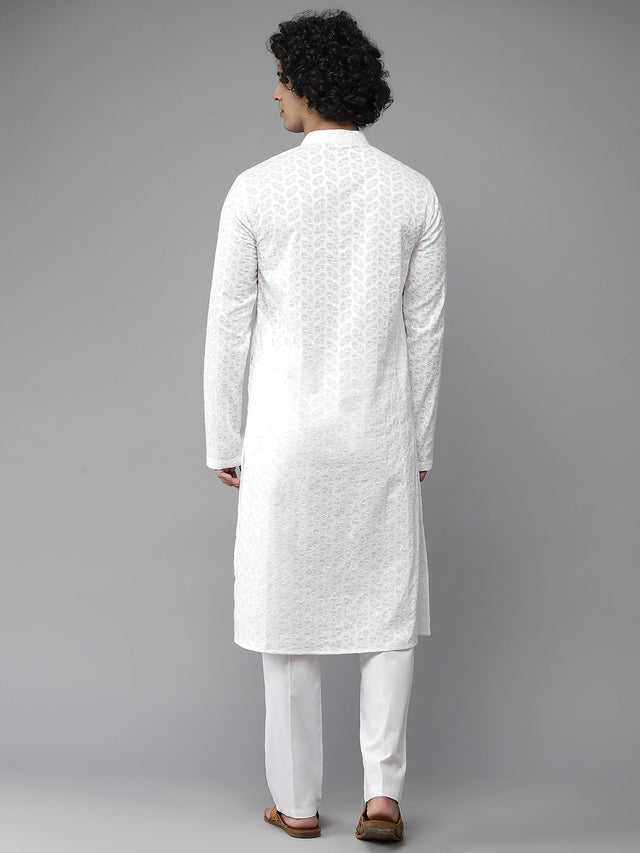 Buy Men's White Pure Cotton Chikankari Embroidered Kurta Pajama Set Online - Side