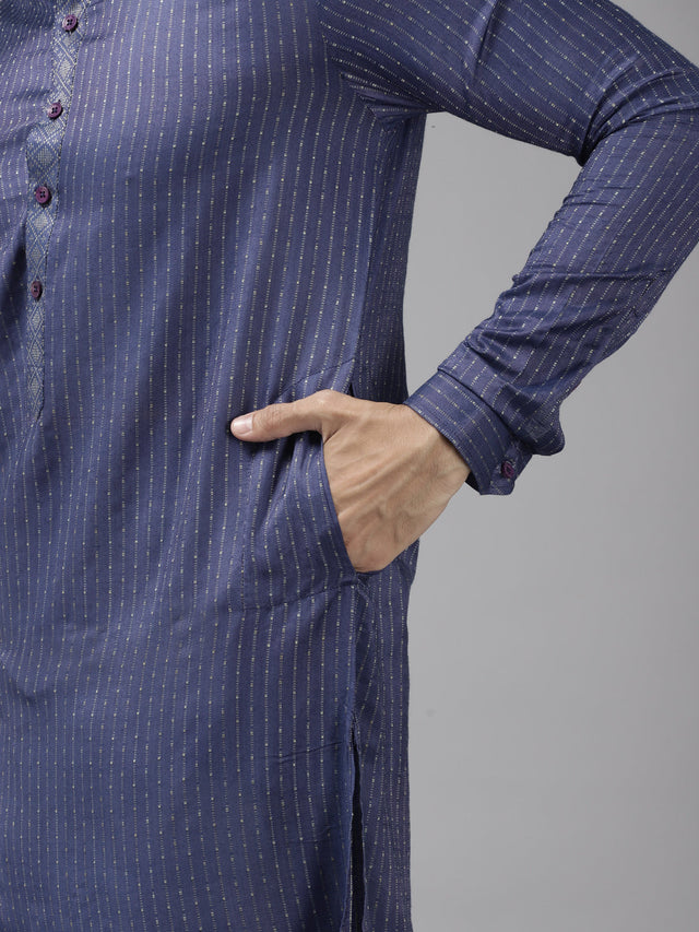 Buy Men's Purple Art Silk Woven Thread Work Kurta Pajama Set Online - Zoom In