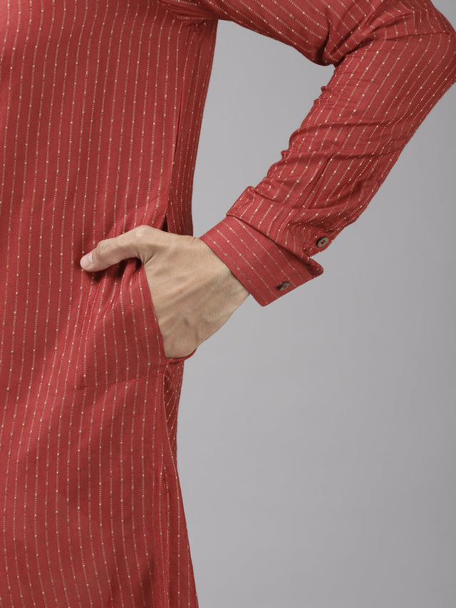 Buy Men's Maroon Cotton Woven Thread Work Straight Kurta Online - Side