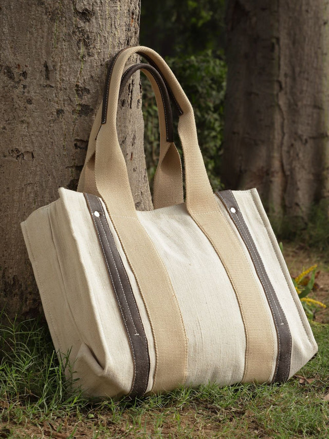 Sisal Cream And Black Solid Cotton Jute And Leather Hand Bag