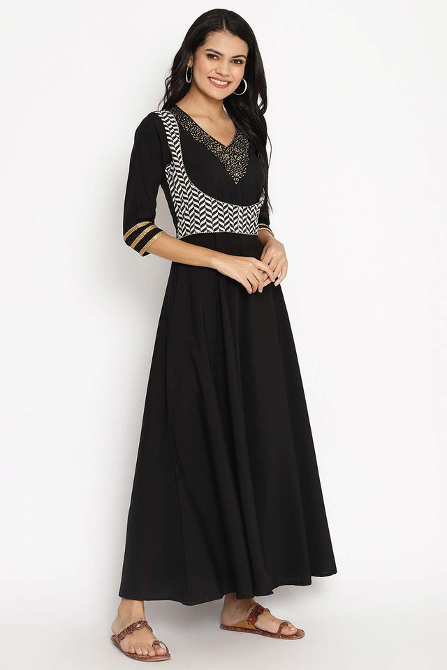 Black Crepe Printed Kurti