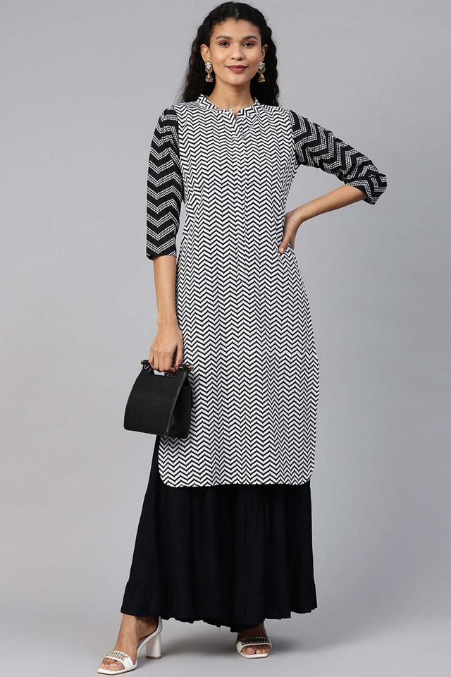 Black Crepe Chevron Print Kurti