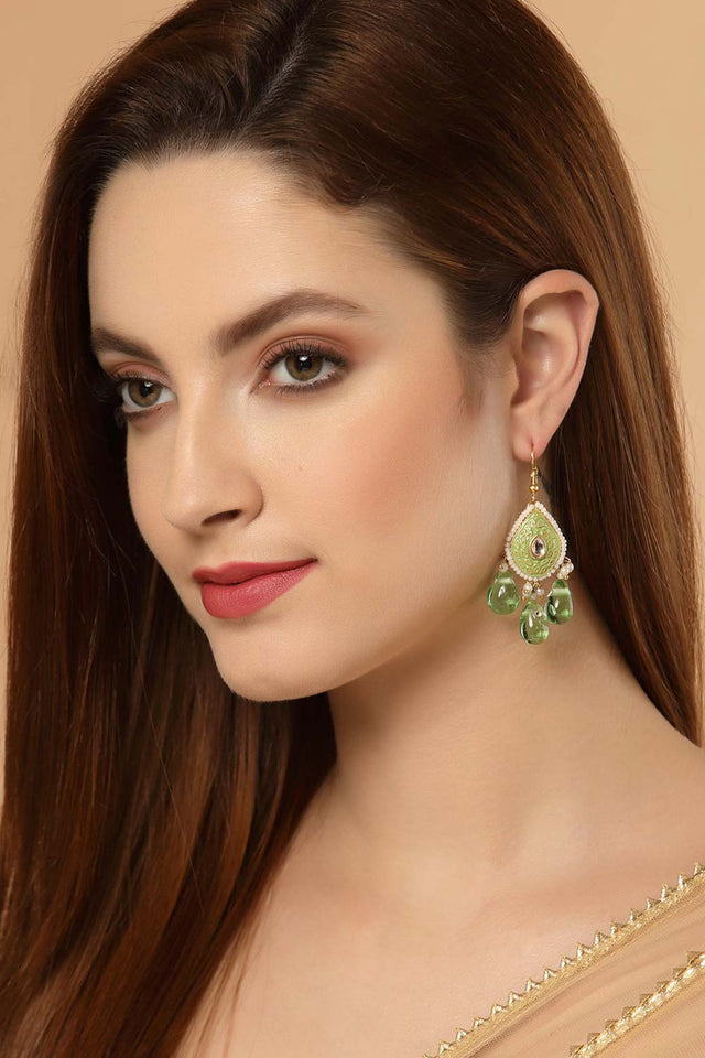 Green And White Gold-Plated Kundan And Pearls Dangler Earring