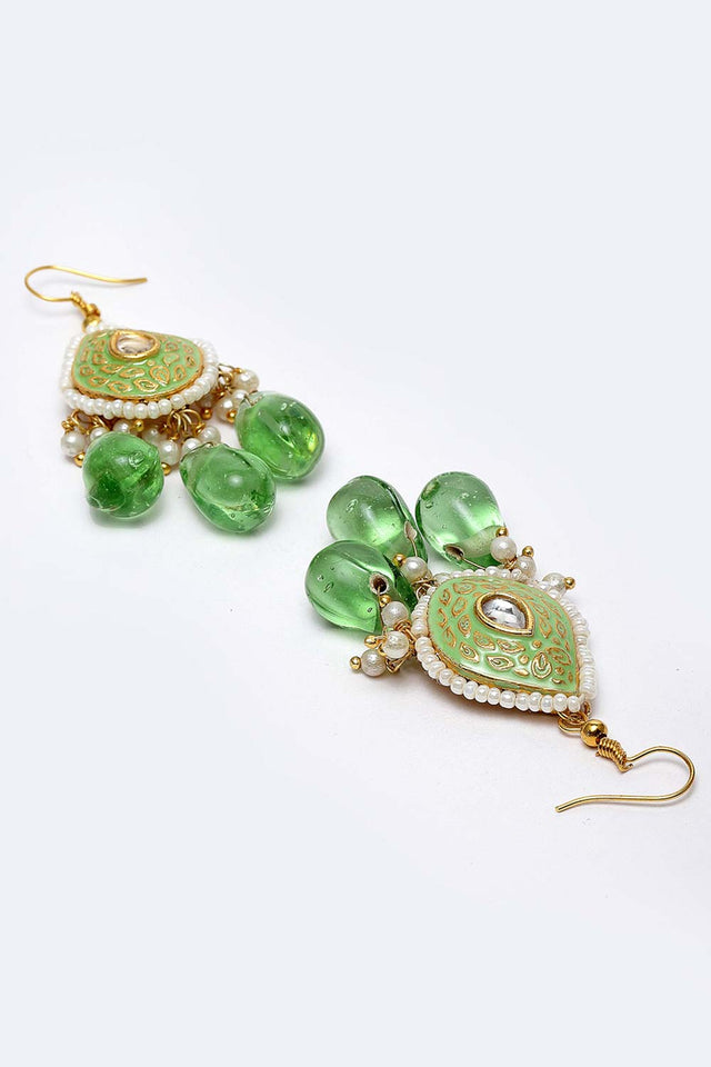 Green And White Gold-Plated Kundan And Pearls Dangler Earring