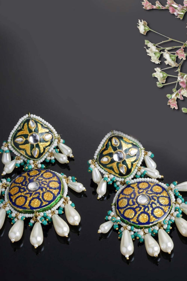 Blue And White Gold-Plated Kundan And Pearls Dangler Earring