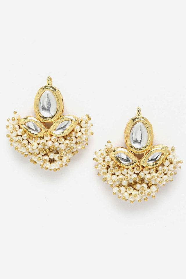 White Gold-Plated Kundan And Pearls Dangler Earring