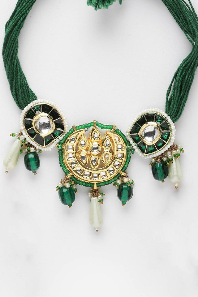 Green And Gold Choker Necklace With Kundan And Pearls