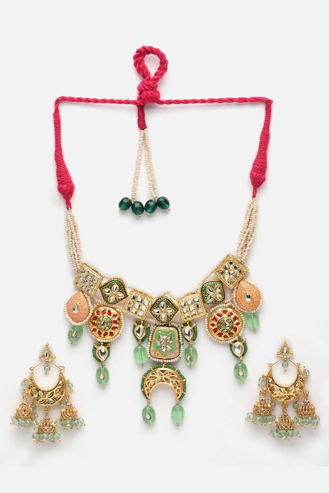 Green And White Kundan And Pearls Necklace And Earring Set