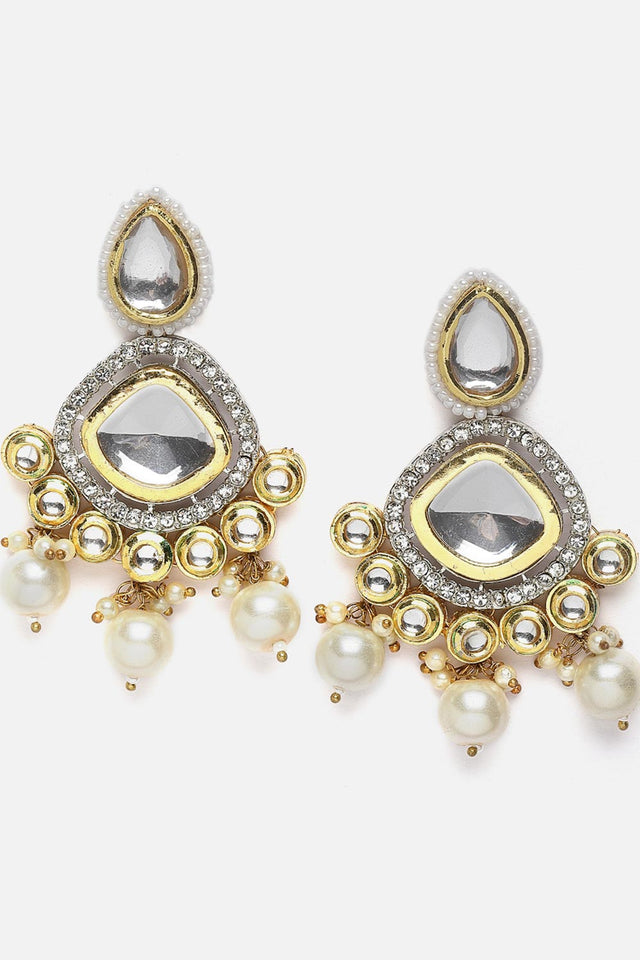 Green And Gold Necklace With Earring Jeweler Set Kundan And American Diamonds