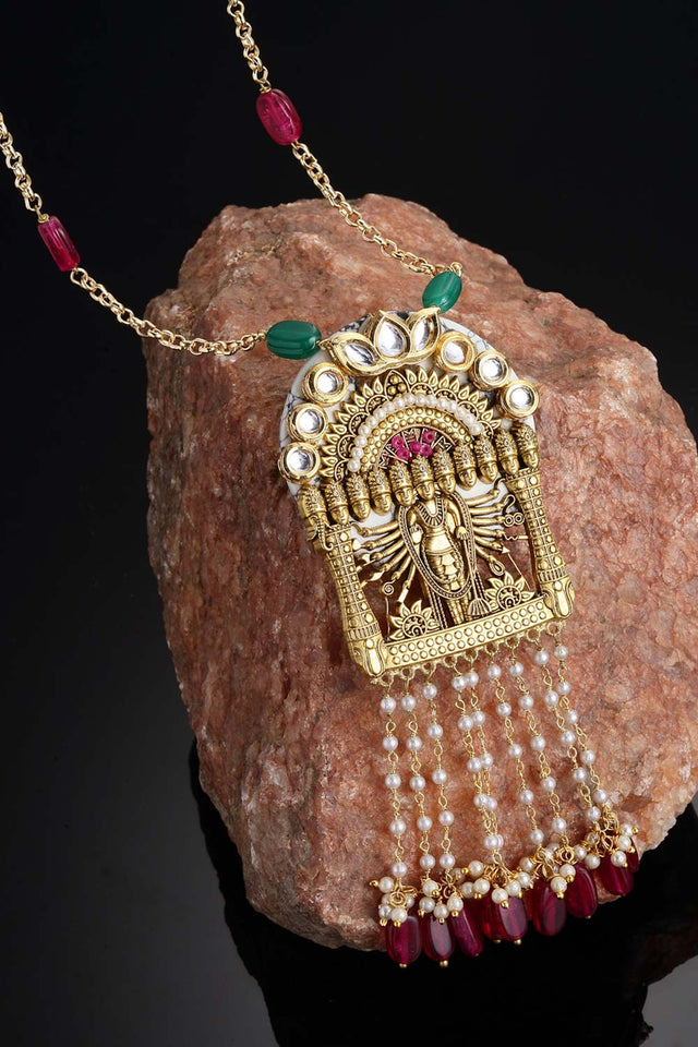 Red And Green Gold-Plated Kundan And Pearls Necklace