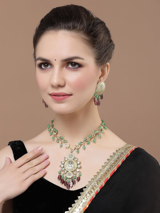 Green And Maroon Haar Necklace With Kundan And Pearls