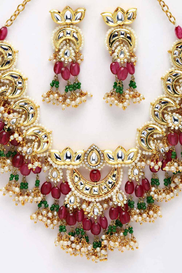 Red And Green Gold-Plated Kundan Pearls And Ruby Jewelry Set