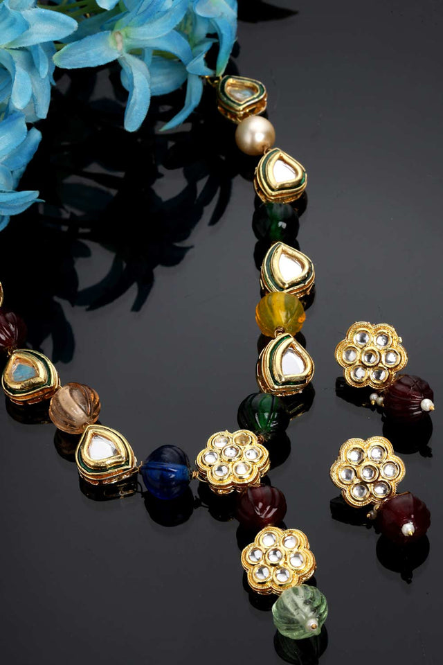 Red And Blue Gold-Plated Kundan And Pearls Necklace Earring Sets design