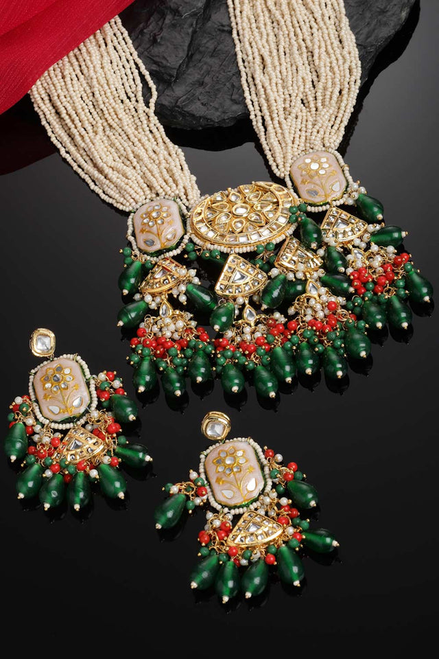 Green And White Kundan And Pearls Necklace And Earring Set (DGNHE23010)