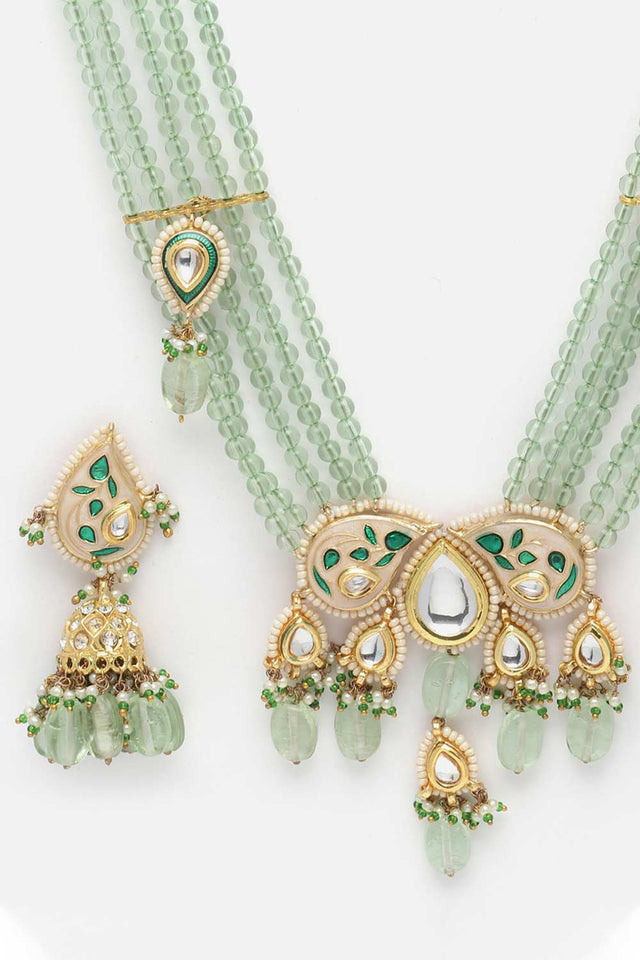 Green And White Kundan And Pearls Necklace And Earring Set (DGNHE23011)