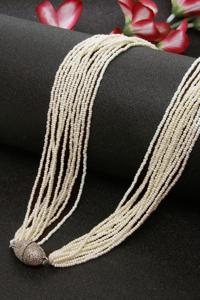 Women's Silver Necklace In White