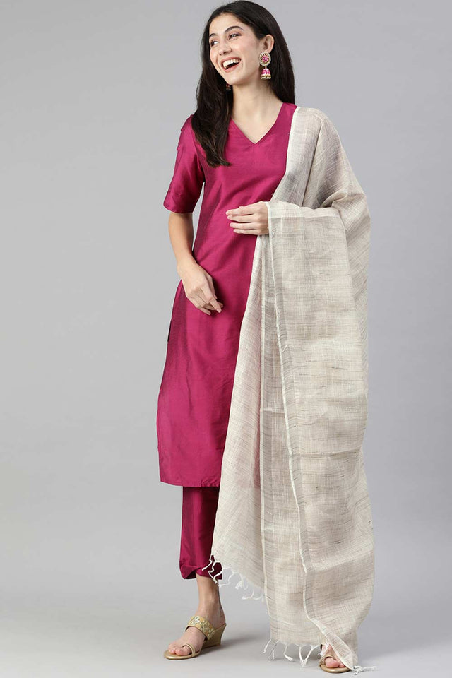 Cream Silk Blend Bhagalpuri Handloom Causal Dupatta